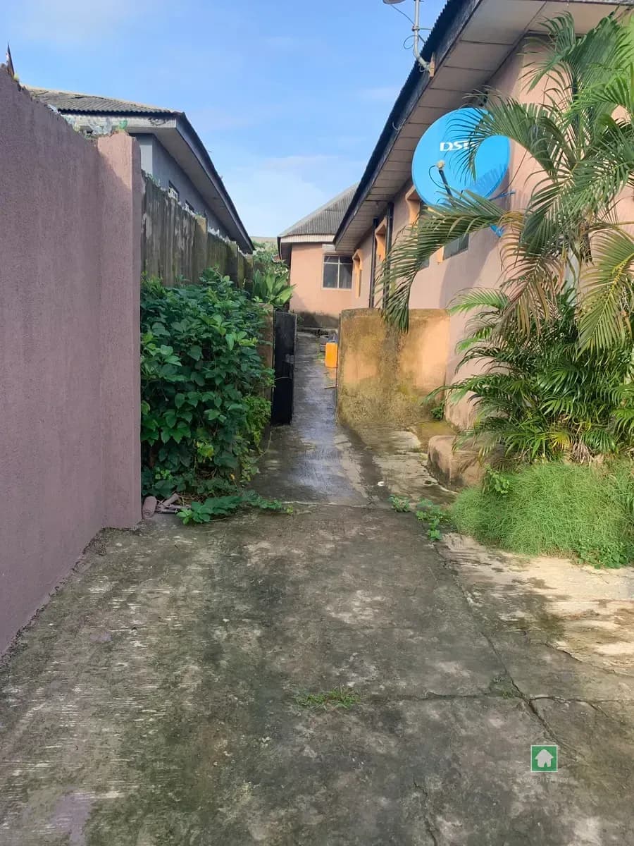 2 Bedroom Flat for Rent in Epe