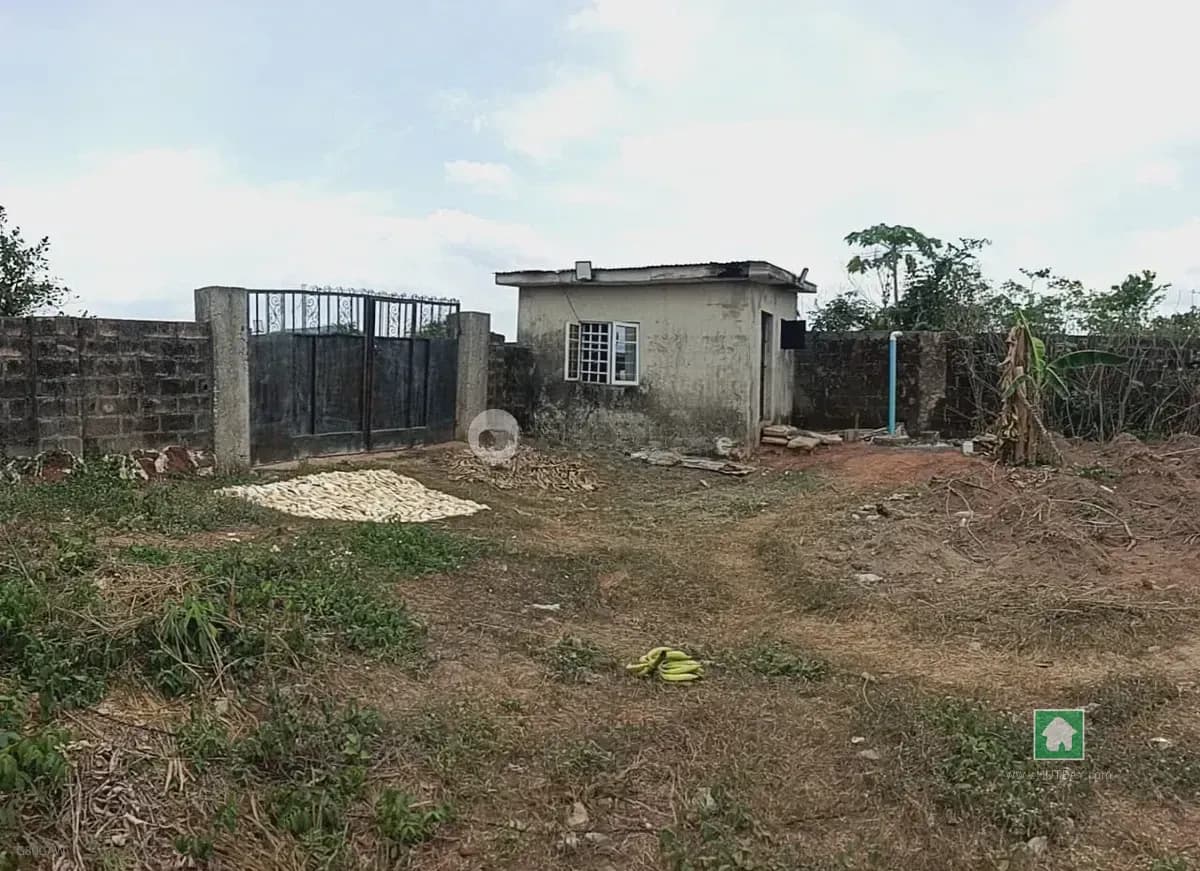 600sqm Land For Sale in Mowe Town, Ogun