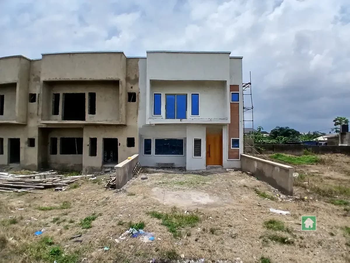 3 Bedroom Terrace in Mowe Ofada, Ogun