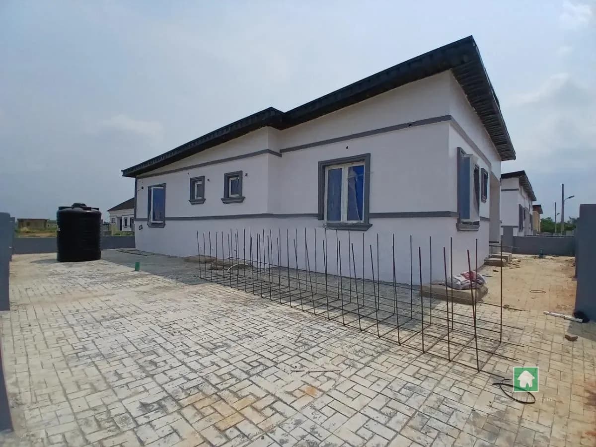 Newly Built Bungalow in Mowe Town, Ogun