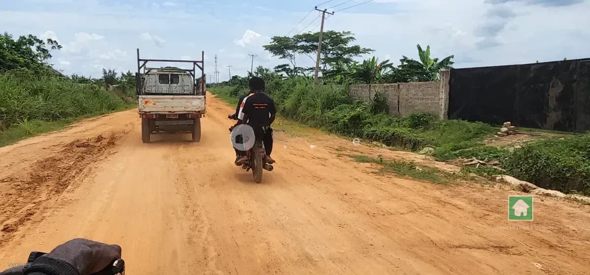 Land For Sale in Mowe Town, Ogun State